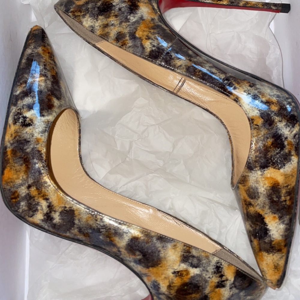 Christian Louboutin Black/Gold Mouchete So Kate